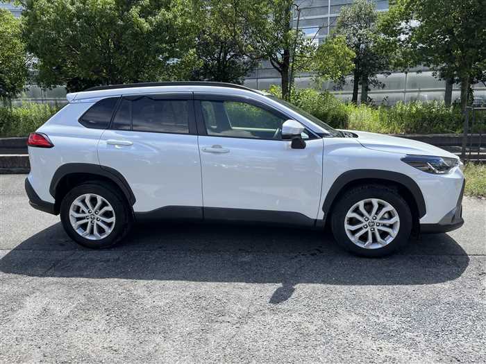 2023 Toyota Corolla Cross - Image 24