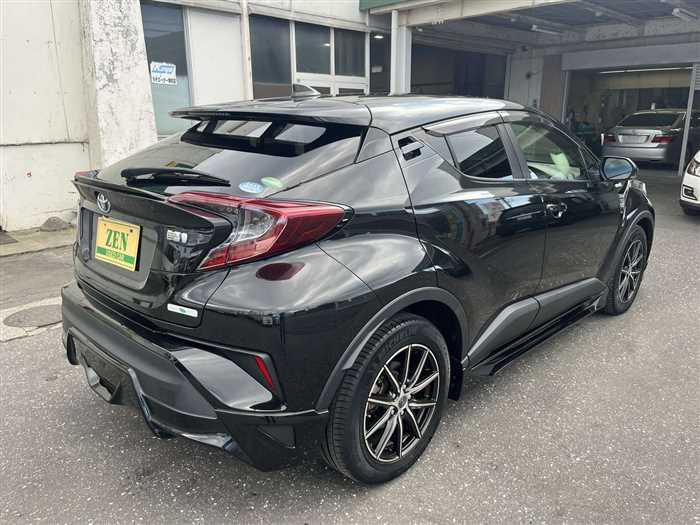 2019  Toyota C-HR - Image 27