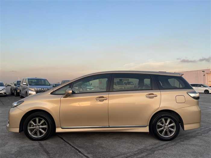 2016 Toyota Wish - Image 27