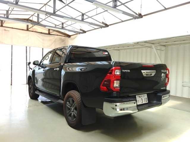 2023 Toyota Hilux Truck - Image 27