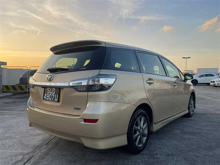 2016 Toyota Wish - Image 26