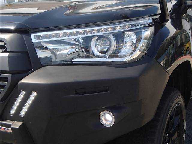 2019 Toyota Hilux 4WD - Image 25