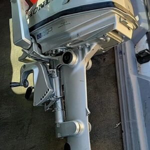 2012 Honda 5 HP 4-stroke OUTBOARD Motor