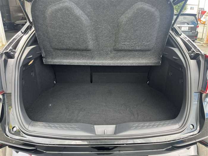 2019  Toyota C-HR - Image 21