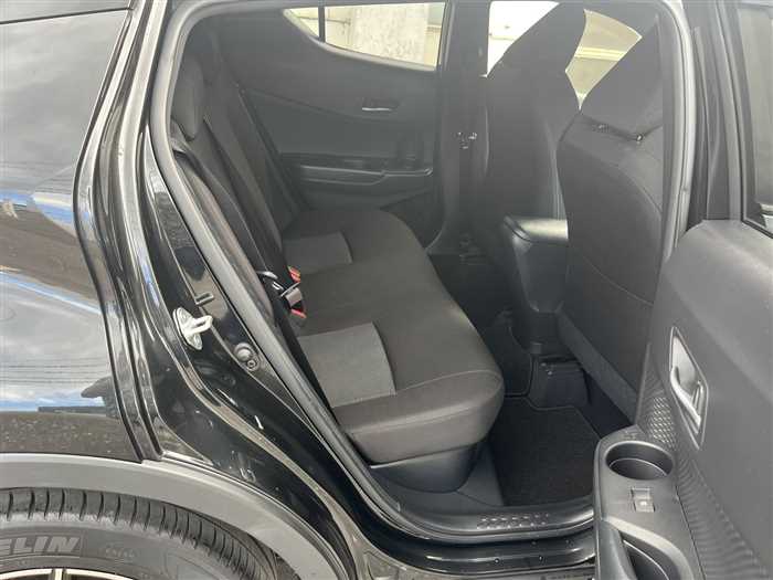 2019  Toyota C-HR - Image 19