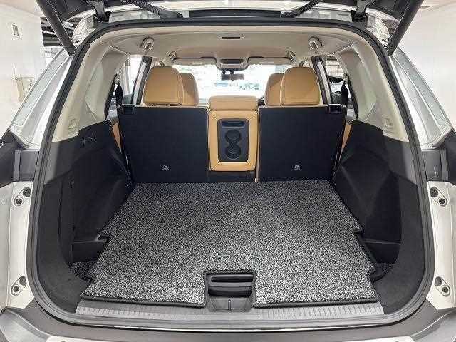 2023 Nissan X-Trail - Image 9