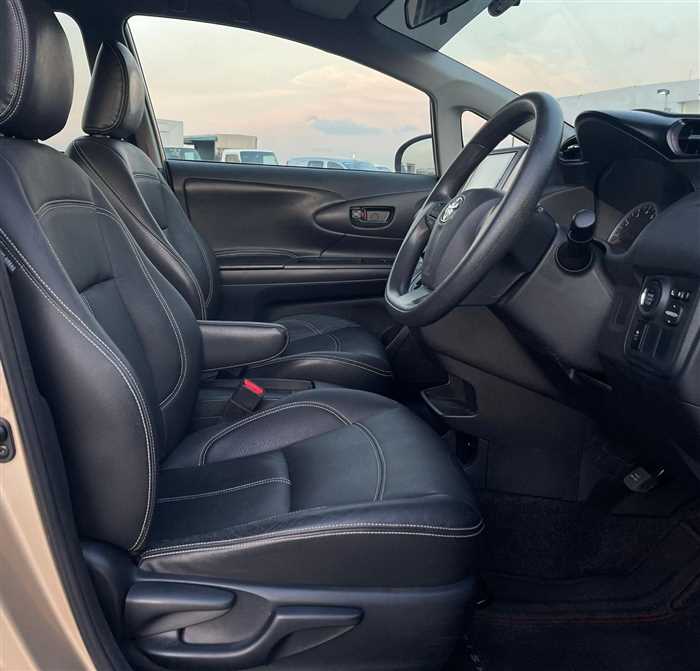2016 Toyota Wish - Image 16