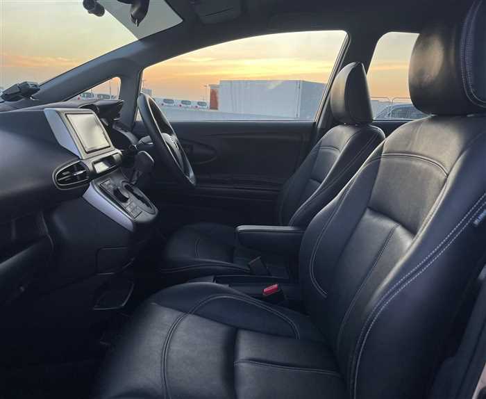 2016 Toyota Wish - Image 15