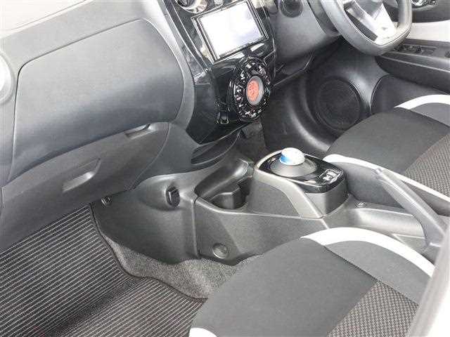 2019 Nissan Note e-Power X - Image 12