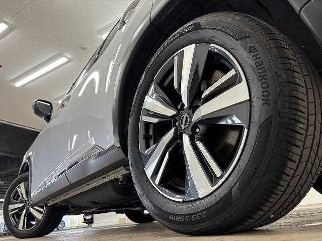 2023 Nissan X-Trail - Image 3