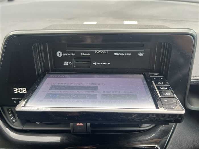2019  Toyota C-HR - Image 12
