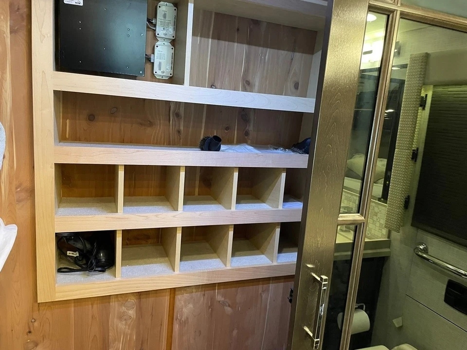 2020 Newmar Mountain Aire 4543 Class A - Image 21