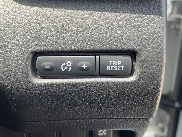 2017 NISSAN X-TRAIL 20X EMERGENCY BRAKE PACKAGE - Image 11