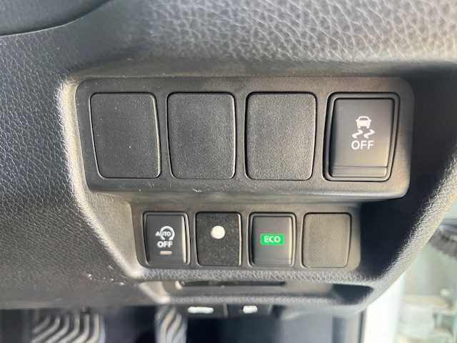 2017 NISSAN X-TRAIL 20X EMERGENCY BRAKE PACKAGE - Image 10