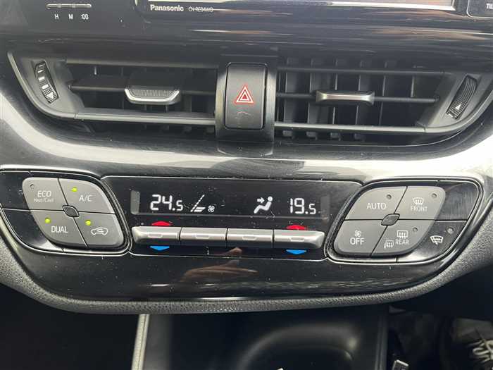 2019  Toyota C-HR - Image 8