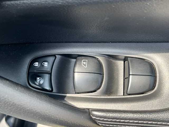 2017 NISSAN X-TRAIL 20X EMERGENCY BRAKE PACKAGE - Image 8