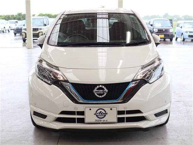 2019 Nissan Note e-Power X - Image 6
