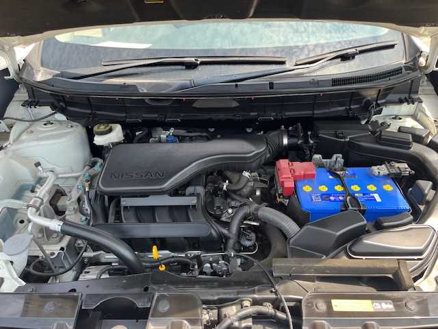 2017 NISSAN X-TRAIL 20X EMERGENCY BRAKE PACKAGE - Image 7