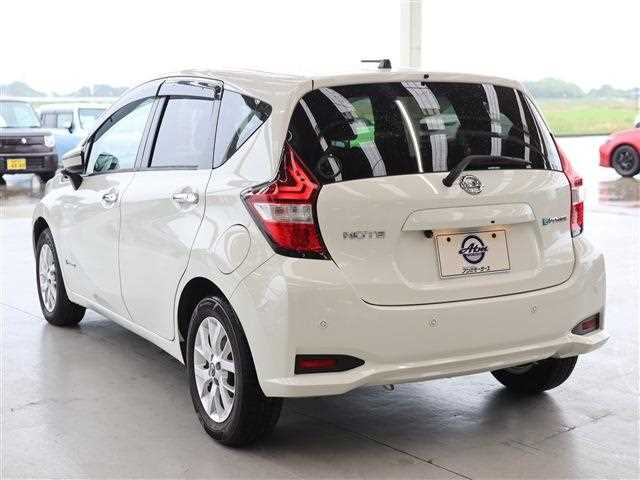 2019 Nissan Note e-Power X - Image 4