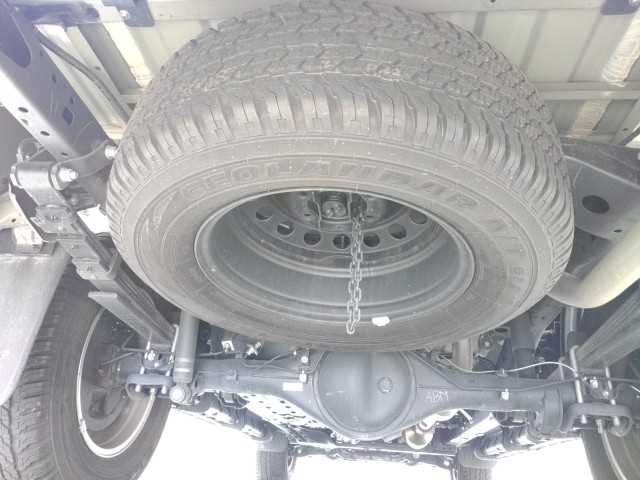 2023 Toyota Hilux Truck - Image 2