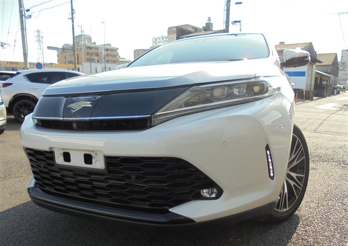 2017 Toyota Harrier - Image 31