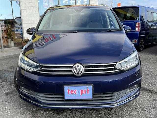2016 Volkswagen Golf Touran