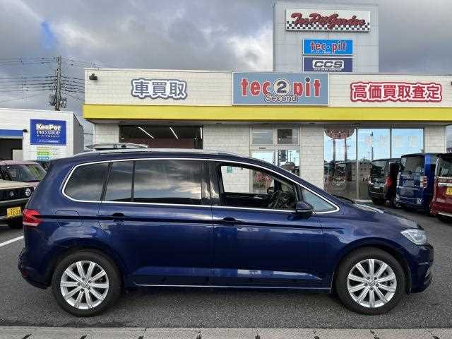 2016 Volkswagen Golf Touran - Image 12