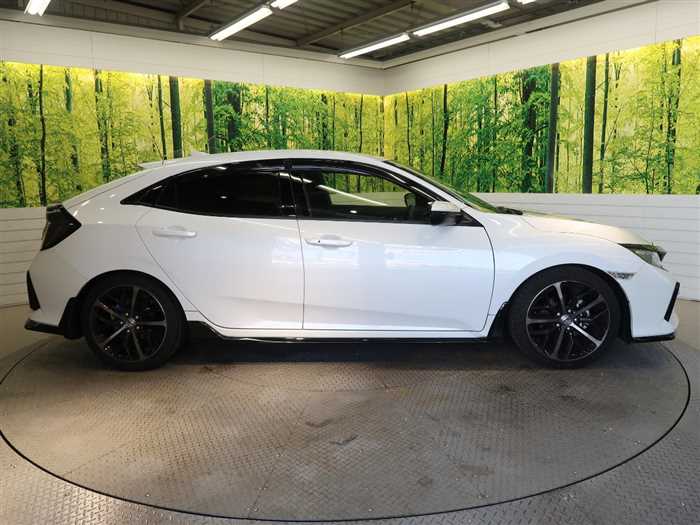 2021 Honda Civic - Image 26