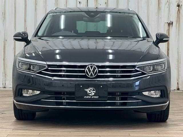 2023 Volkswagen Passat Variant - Image 10