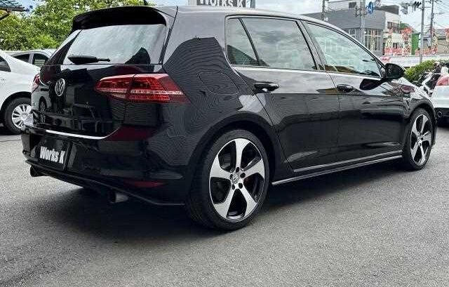 2016 Volkswagen Golf GTI - Image 9