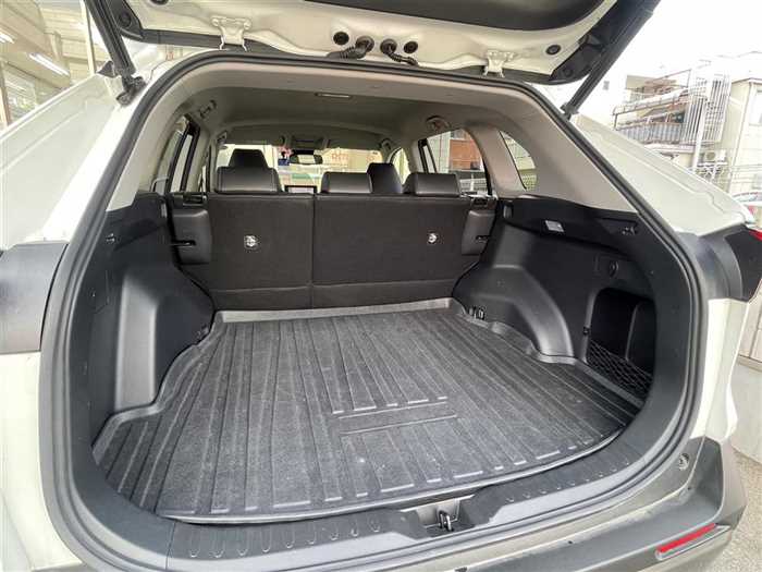 2020 Toyota RAV4 - Image 13