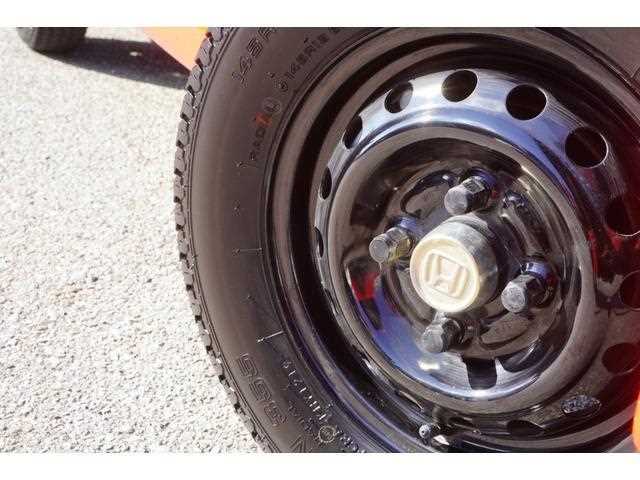 2019 Honda Acty Truck - Image 2