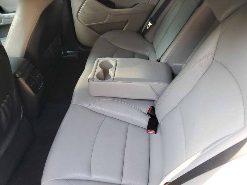 2015 Kia Optima EX - Image 21