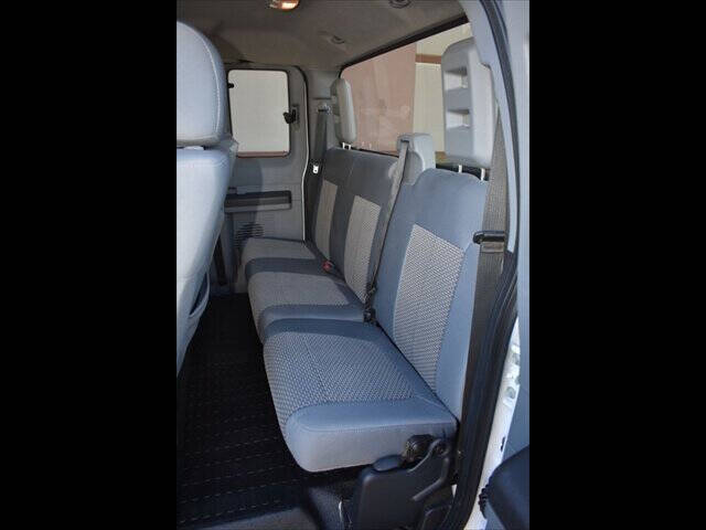 2016 Ford F-250 Super Duty XLT - Image 17