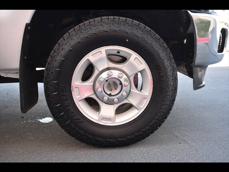 2016 Ford F-250 Super Duty XLT - Image 31