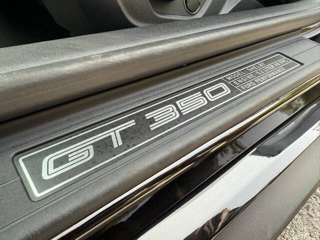 2016 Ford Mustang Shelby GT350 - Image 19