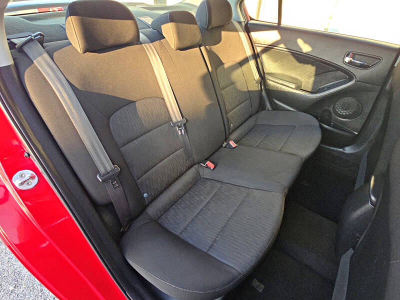 2016 Kia Forte LX - Image 15