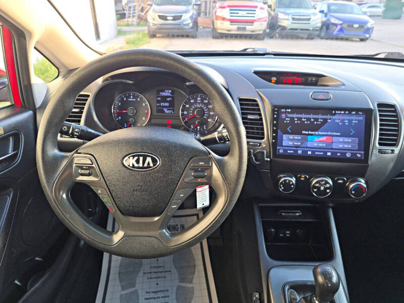 2016 Kia Forte LX - Image 18
