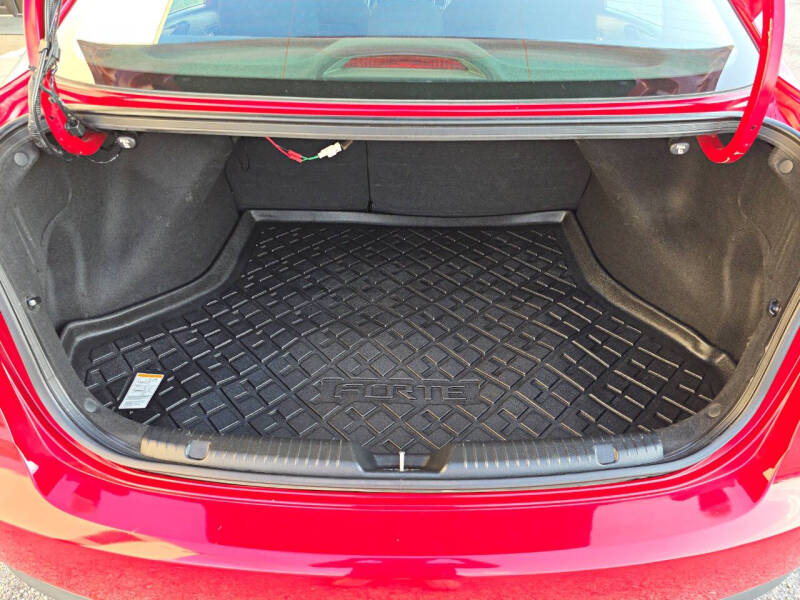 2016 Kia Forte LX - Image 27