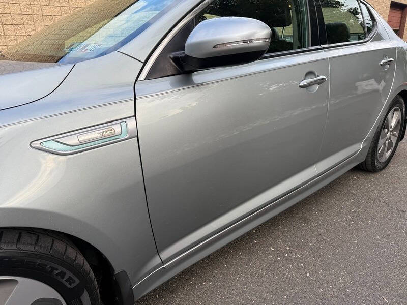 2016 Kia Optima Hybrid EX - Image 23