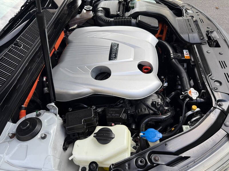 2016 Kia Optima Hybrid EX - Image 30