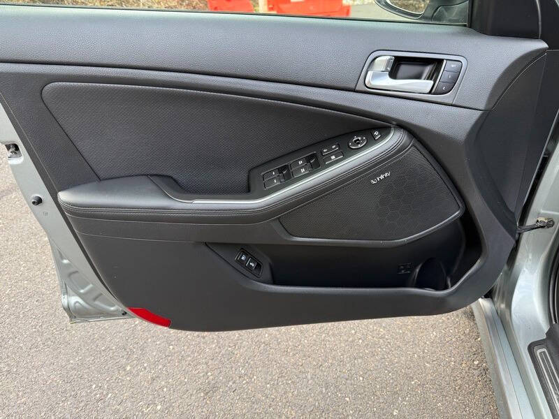2016 Kia Optima Hybrid EX - Image 33