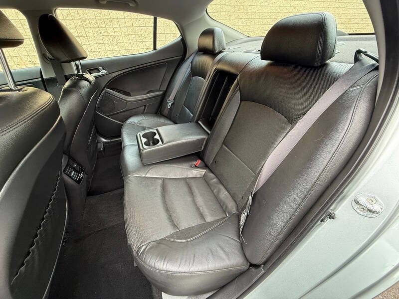 2016 Kia Optima Hybrid EX - Image 42