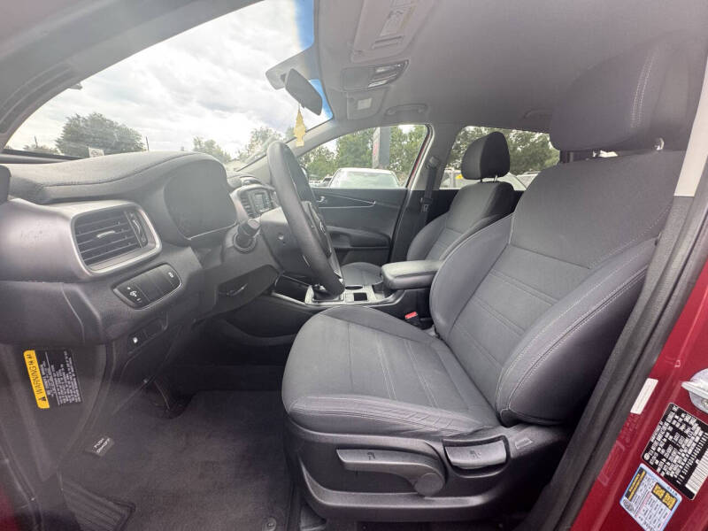 2016 Kia Sorento LX V6 - Image 13
