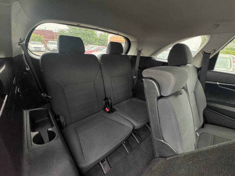 2016 Kia Sorento LX V6 - Image 27