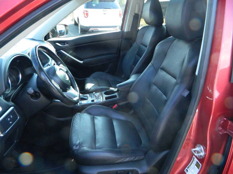 2016 Mazda CX-5 Grand Touring - Image 11