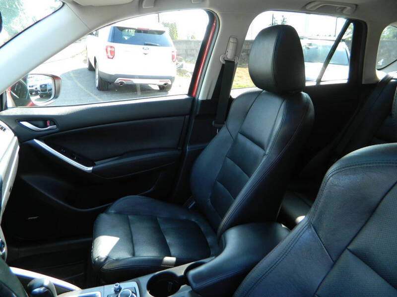 2016 Mazda CX-5 Grand Touring - Image 12