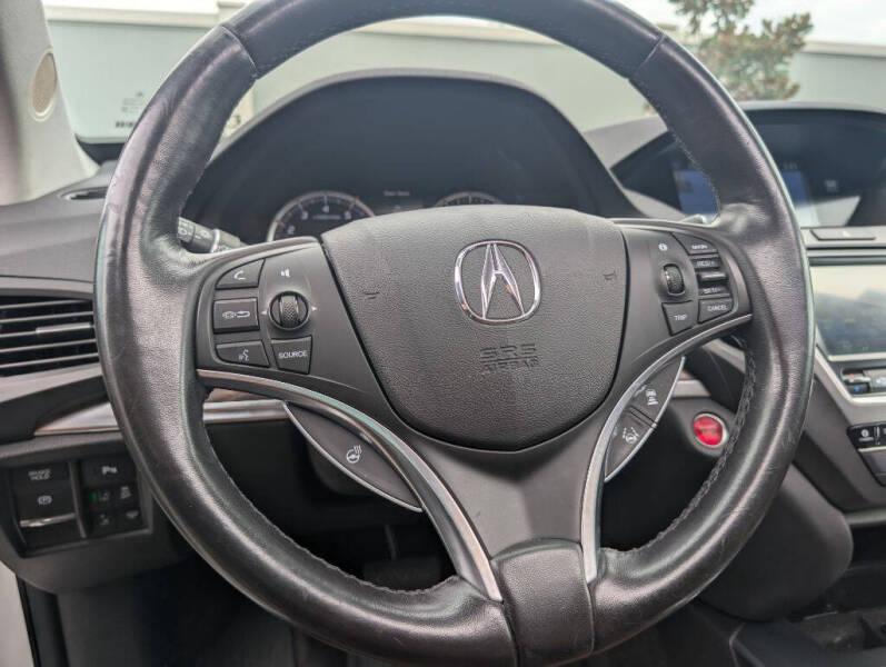 2017 Acura MDX SH-AWD - Image 15