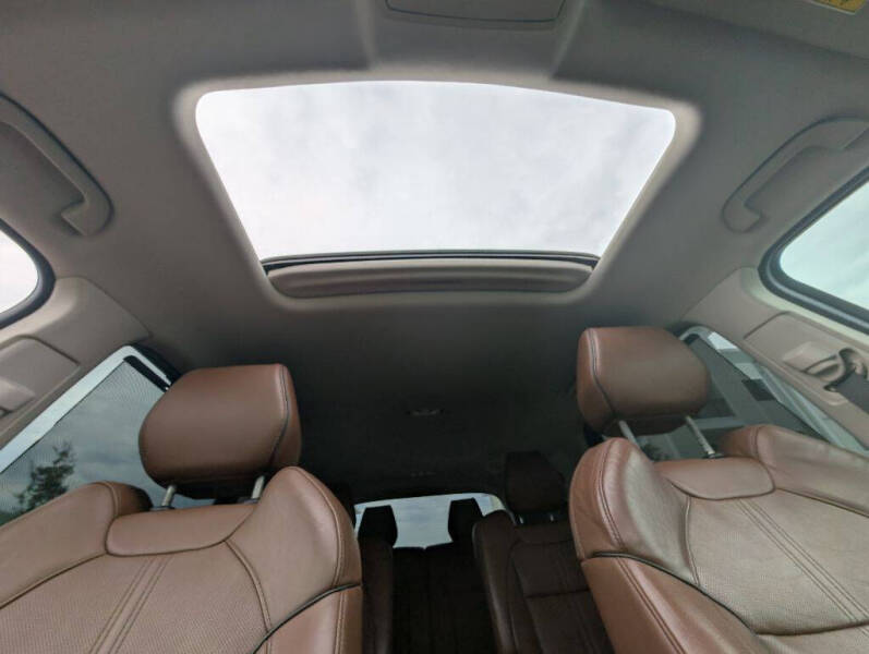 2017 Acura MDX SH-AWD - Image 20