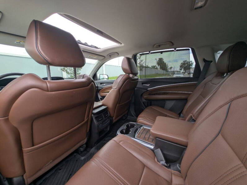 2017 Acura MDX SH-AWD - Image 29
